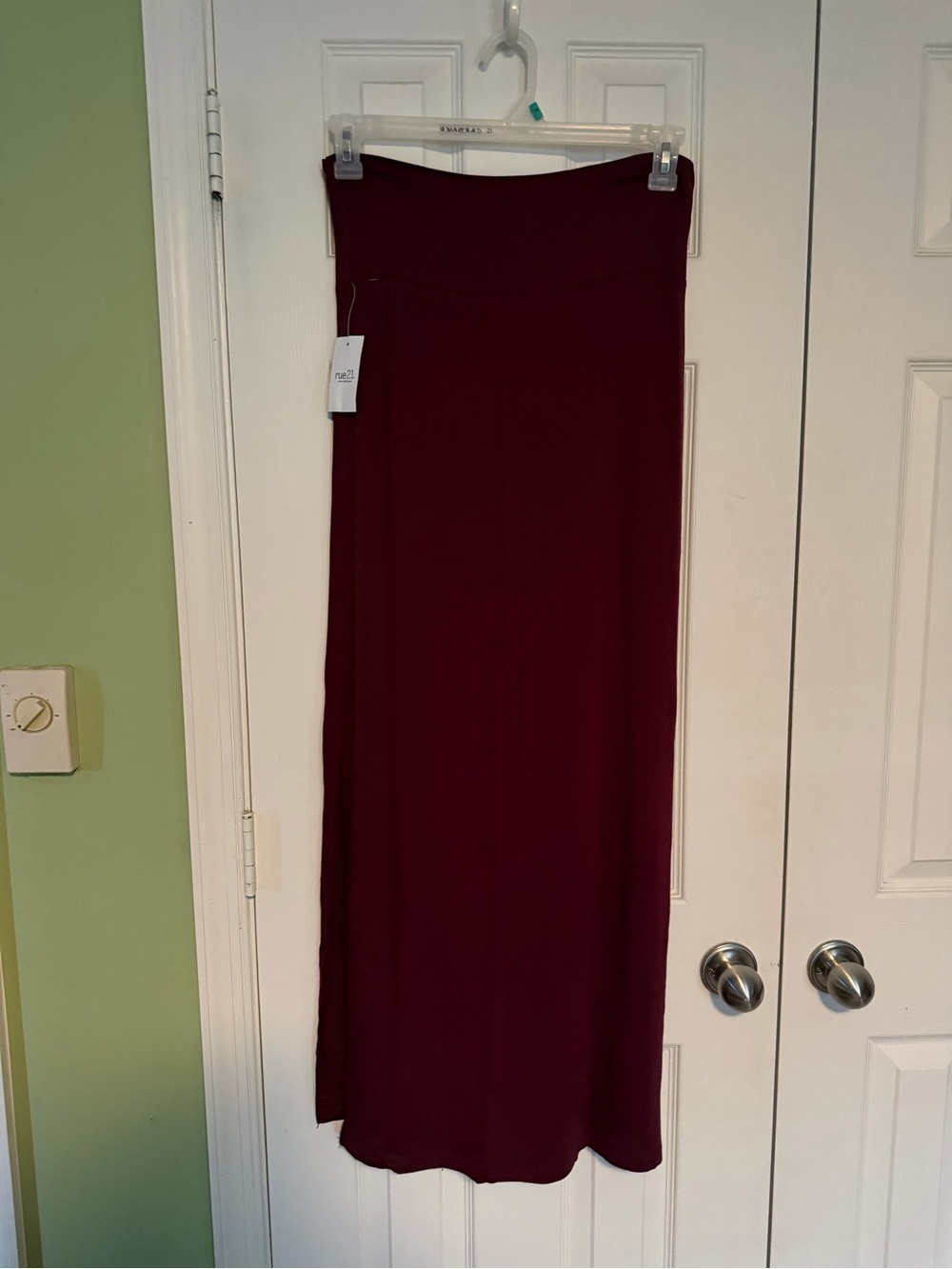 Rue21 Womens Maxi Skirt in Deep Wine